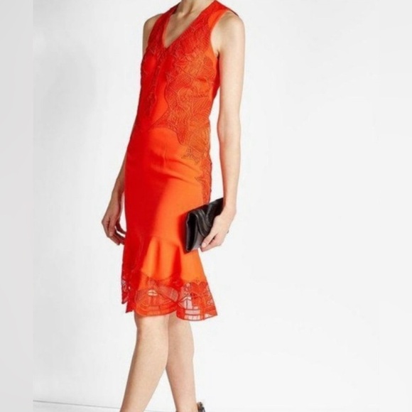 Jonathan Simkhai Red V-neck Sleeveless Lace Appliqué
Crepe Cocktail Dress sz 4 - Picture 4 of 13